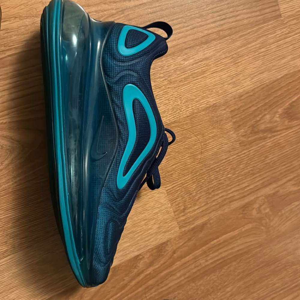 Nike air max 720 nightshade
